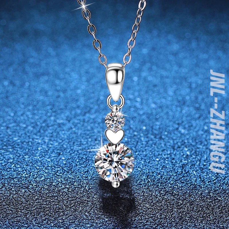 S925Sterling Silver Necklace with Moissanite Pendant Simple Korean Style Heart Star1Carat Moissanite Necklace
S925Sterling Silver Necklace with Moissanite Pendant Simple Korean Style Heart Star1Carat Moissanite Necklace