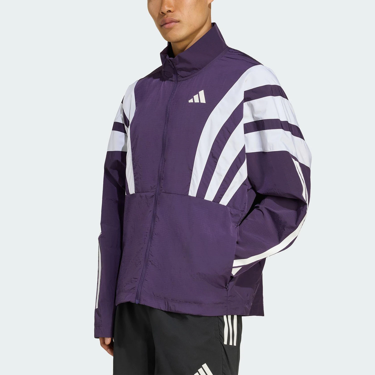 Мужская спортивная куртка Adidas Originals JY6995 2025 Autumn Running Patchwork
Мужская спортивная куртка Adidas Originals JY6995 2025 Autumn Running Patchwork