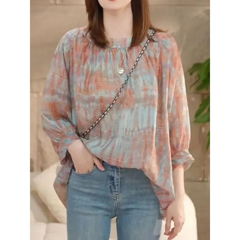 Elegant Vintage Fashion Print Round Collar Chiffon Blouse Women's Summer New Style 7/8 Sleeve Loose Top
Elegant Vintage Fashion Print Round Collar Chiffon Blouse Women's Summer New Style 7/8 Sleeve Loose Top