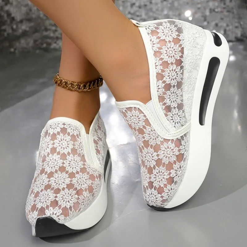 2026 New Women Sneakers Fashion Embroidered Platform Sneakers Women Breathable Mesh Sports Shoes Woman Thick Sole Slip on Shoes
2026 New Women Sneakers Fashion Embroidered Platform Sneakers Women Breathable Mesh Sports Shoes Woman Thick Sole Slip on Shoes