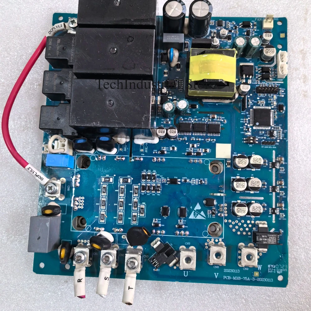 Central air conditioning driver board 0150405099E V9127042
Central air conditioning driver board 0150405099E V9127042