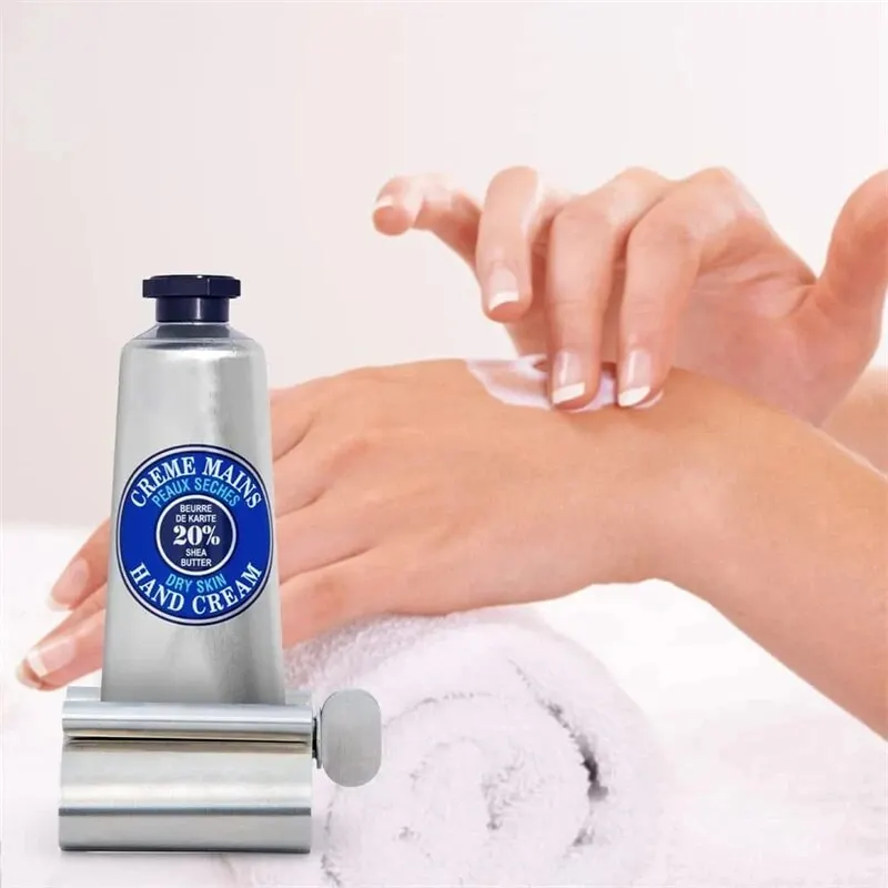 1pc Stainless Steel Wringer Roller Rotate Dispenser for Ointments Cosmetics Bathroom Accessories Toothpaste Squeezer Tube Roller
1pc Stainless Steel Wringer Roller Rotate Dispenser for Ointments Cosmetics Bathroom Accessories Toothpaste Squeezer Tube Roller