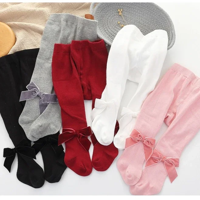 Брюки 2025: Новинка осенне-зимней коллекции детской одежды – модные вельветовые леггинсы для девочек с бантом, хлопковые, эластичные, простые, повседневные.
Брюки 2025: Новинка осенне-зимней коллекции детской одежды – модные вельветовые леггинсы для девочек с бантом, хлопковые, эластичные, простые, повседневные.