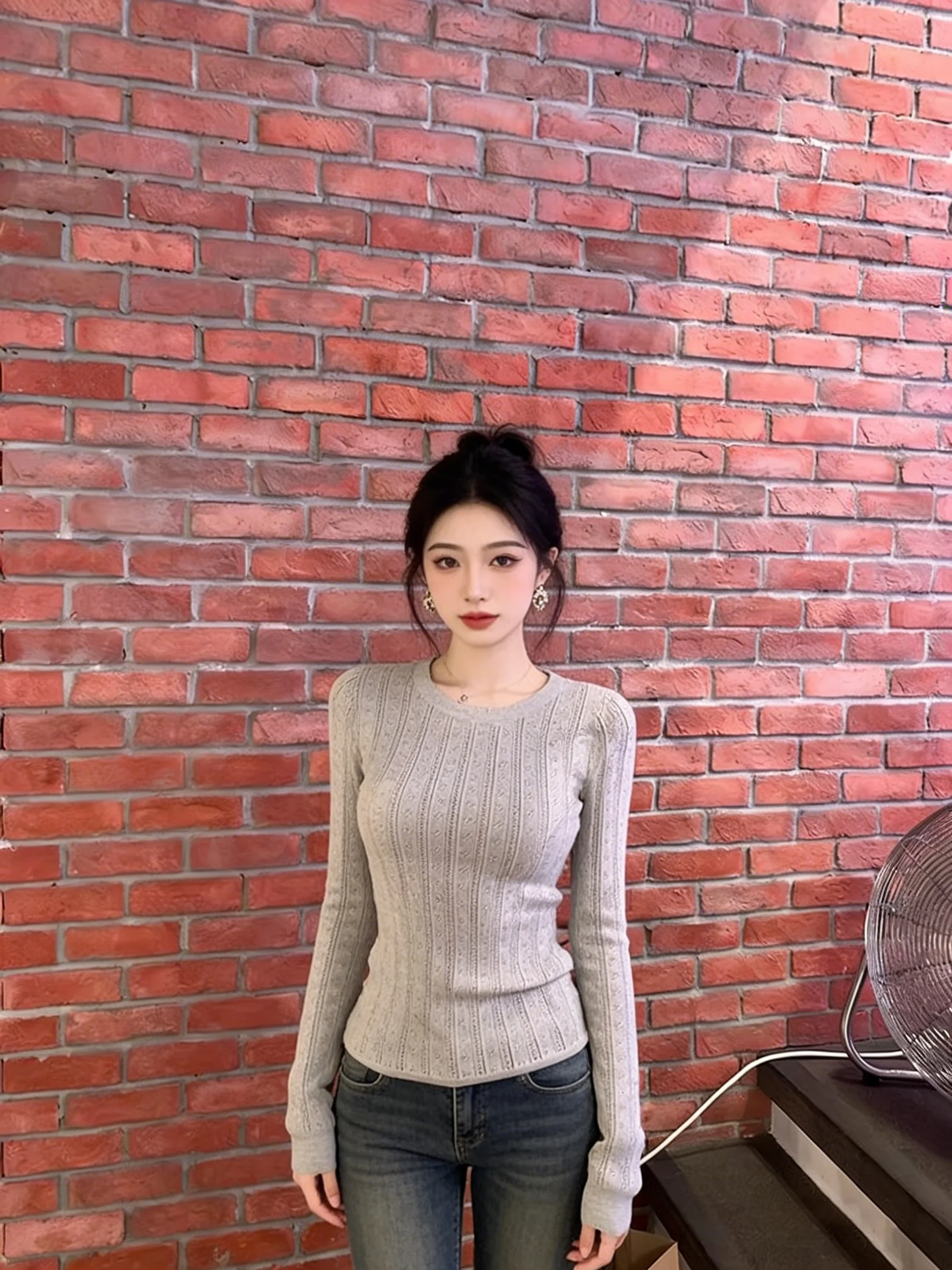 Spring Fashion Women's Slim Fit Knitted Base Layer Top Unique Beautiful Small Shirt Casual Style Long Sleeve round Neck Pure ...
Spring Fashion Women's Slim Fit Knitted Base Layer Top Unique Beautiful Small Shirt Casual Style Long Sleeve round Neck Pure ...