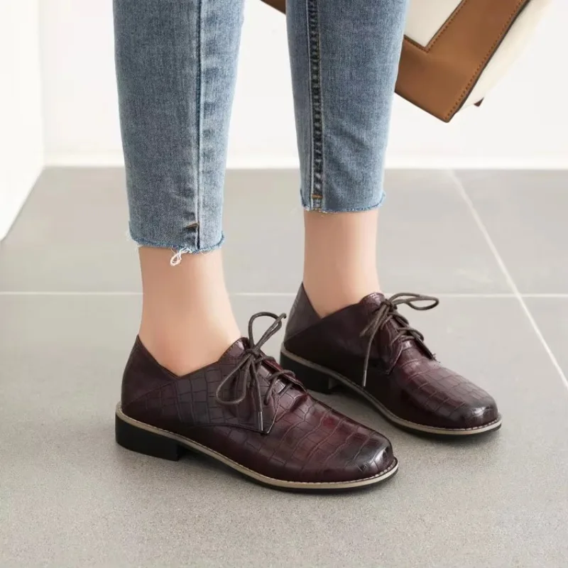 ASIOFU/Новые популярные женские туфли-лодочки на блочном каблуке, вечерние модельные туфли со шнурками, реальные фотографии, большие размеры, вечерняя клубная модная повседневная обувь
ASIOFU/Новые популярные женские туфли-лодочки на блочном каблуке, вечерние модельные туфли со шнурками, реальные фотографии, большие размеры, вечерняя клубная модная повседневная обувь