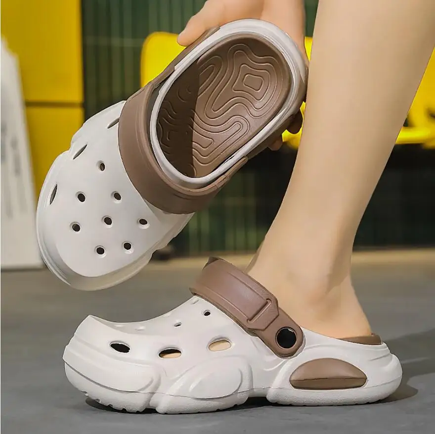 2026 Summer Men's Thick-Soled Non-Slip Breathable Toe-Cap Sandals Casual Beach Slippers
2026 Summer Men's Thick-Soled Non-Slip Breathable Toe-Cap Sandals Casual Beach Slippers