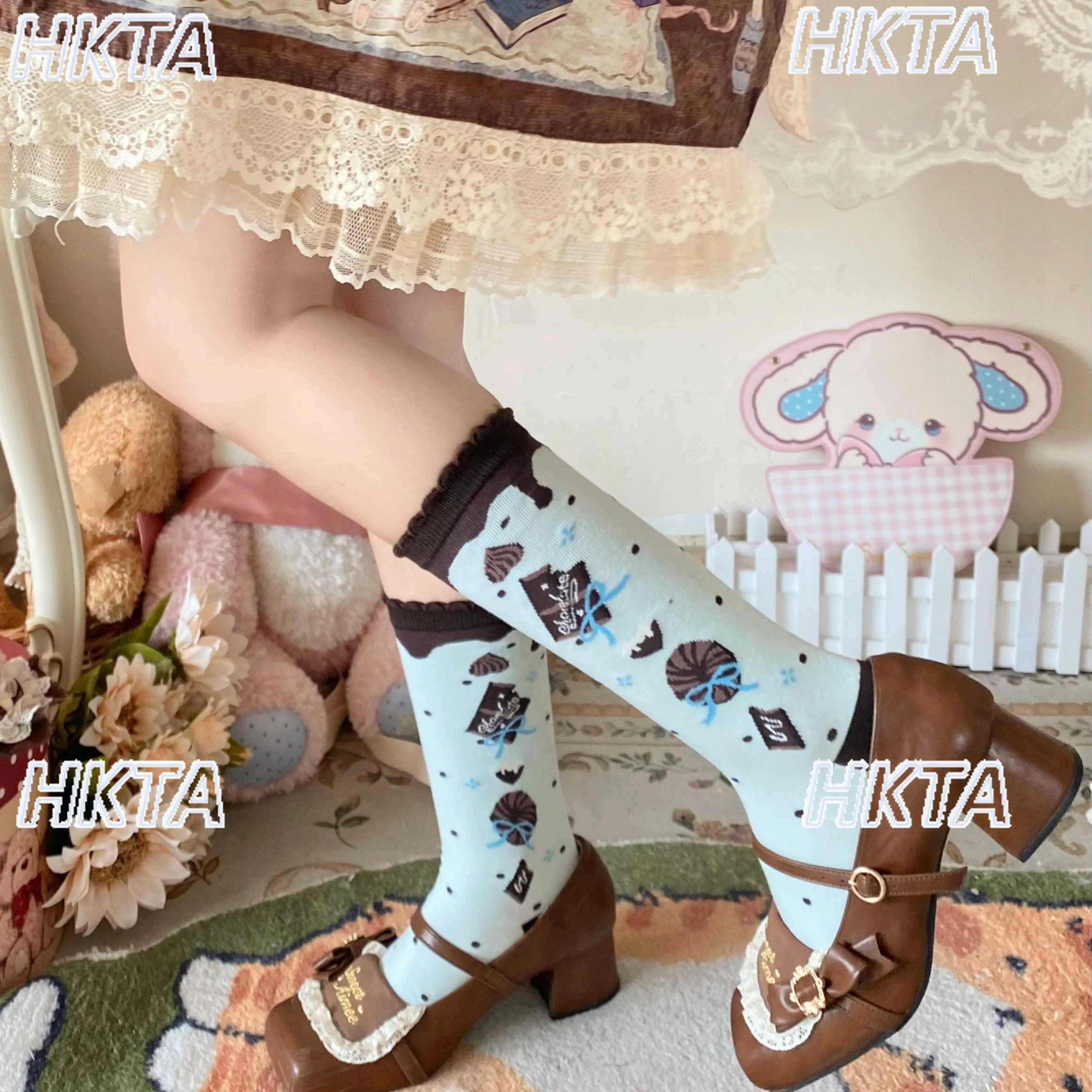 Осенние новые теплые милые носки в стиле Лолиты с вышивкой в горошек, женские милые универсальные повседневные хлопковые носки-трубочки, аксессуары для одежды для девочек
Осенние новые теплые милые носки в стиле Лолиты с вышивкой в горошек, женские милые универсальные повседневные хлопковые носки-трубочки, аксессуары для одежды для девочек