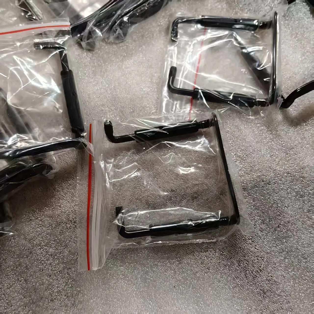 20 PCs Violin Chin Rest Clamp Black Color 3/4 to 4/4 Size
20 PCs Violin Chin Rest Clamp Black Color 3/4 to 4/4 Size