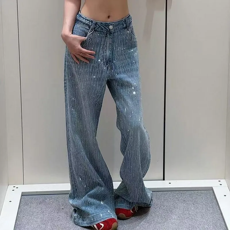Vintage Street Clothing Glitter Jeans Y2K for Men and Women Hip Hop Sequins with Imitation Diamonds Retro Blue High Waist Loose
Vintage Street Clothing Glitter Jeans Y2K for Men and Women Hip Hop Sequins with Imitation Diamonds Retro Blue High Waist Loose