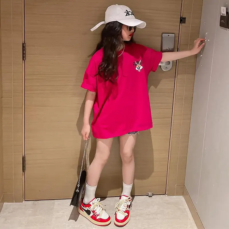 Faionable Street Sle ort Sve T-irt for Girls 2025 f Sve Children's Clothing Summer Top Kids' Sportswear
Faionable Street Sle ort Sve T-irt for Girls 2025 f Sve Children's Clothing Summer Top Kids' Sportswear