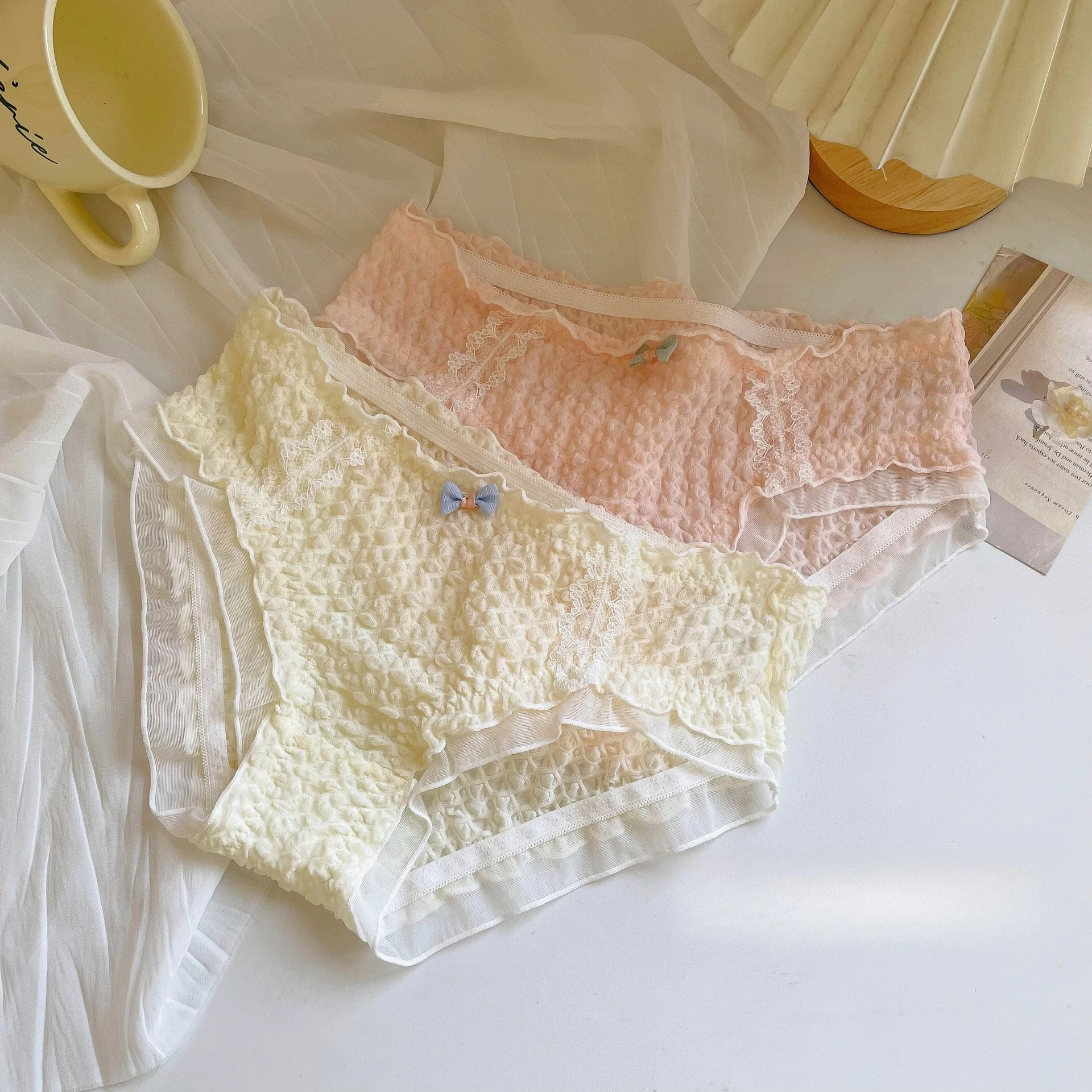 Трусы-брифы Sweet Bubble Lace, японский стиль, с высокой эластичностью, полностью хлопковые, с облегающим кроем, средней посадки, треугольные
Трусы-брифы Sweet Bubble Lace, японский стиль, с высокой эластичностью, полностью хлопковые, с облегающим кроем, средней посадки, треугольные