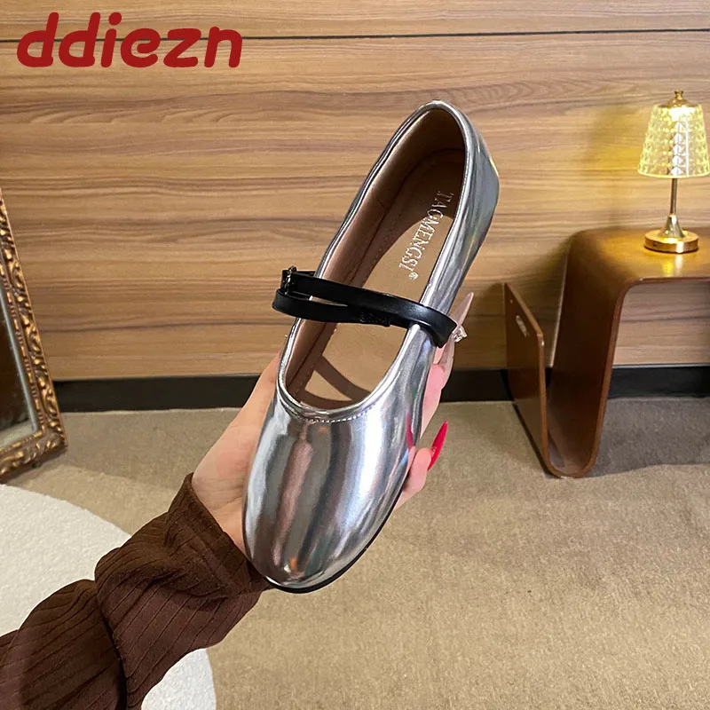 new Fashion Buckle Strap Women Mary Janes Flats Lolita Shoes Luxury Female Round Toe Ladies Flats Shallow Shoes Big Size 43
new Fashion Buckle Strap Women Mary Janes Flats Lolita Shoes Luxury Female Round Toe Ladies Flats Shallow Shoes Big Size 43