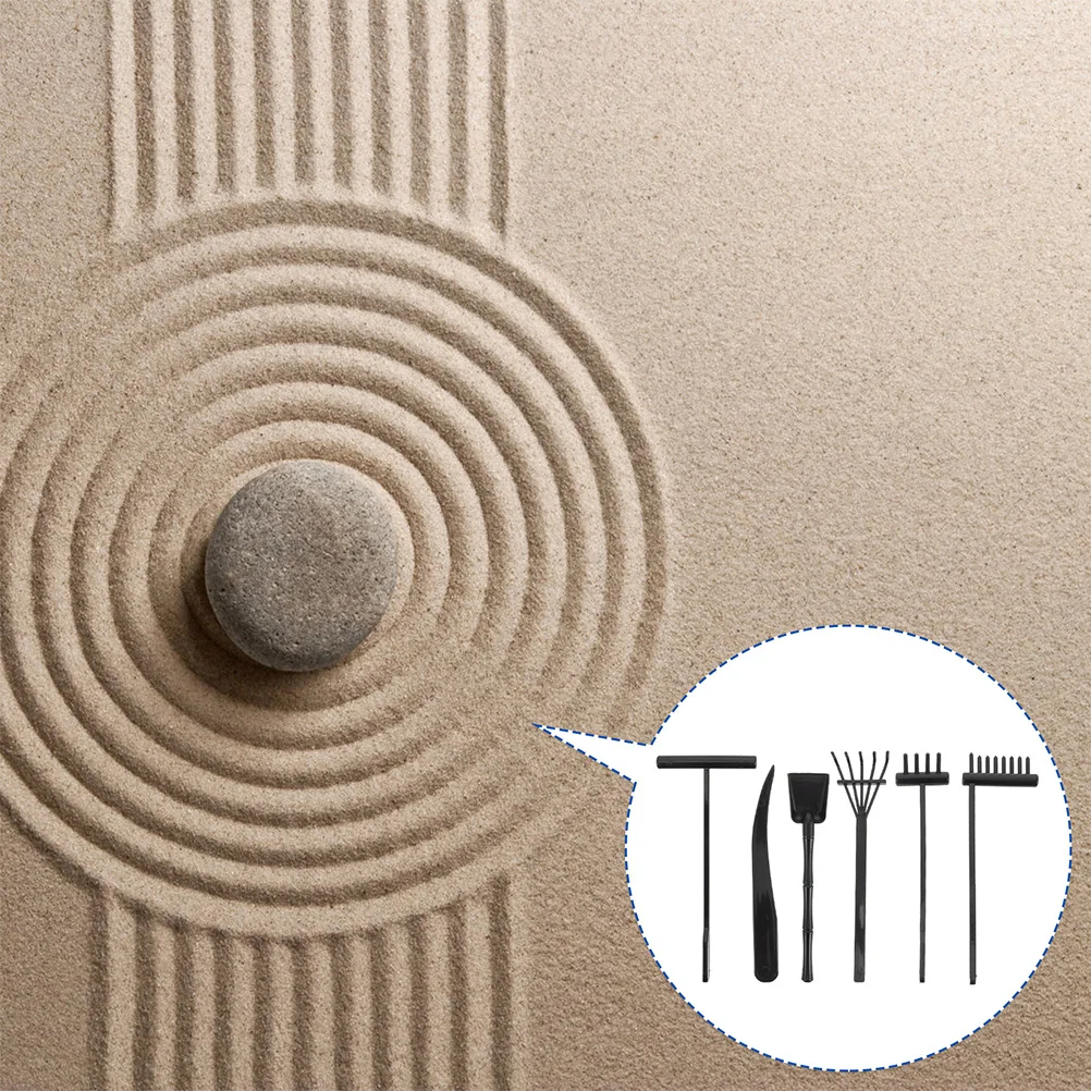 1 set Zen Garden Rake Set Sand Tray Tools Black Rakes Desk Meditation Landscape Design Safe Use Decorative
1 set Zen Garden Rake Set Sand Tray Tools Black Rakes Desk Meditation Landscape Design Safe Use Decorative