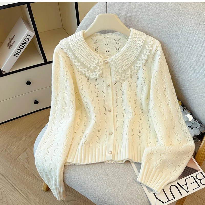 White Knitted Cardigan Tops Women Spring Peter Pan Collar Single Breasted Long Sleeve Coat Fashion Casual Chic Female Sweaters
White Knitted Cardigan Tops Women Spring Peter Pan Collar Single Breasted Long Sleeve Coat Fashion Casual Chic Female Sweaters