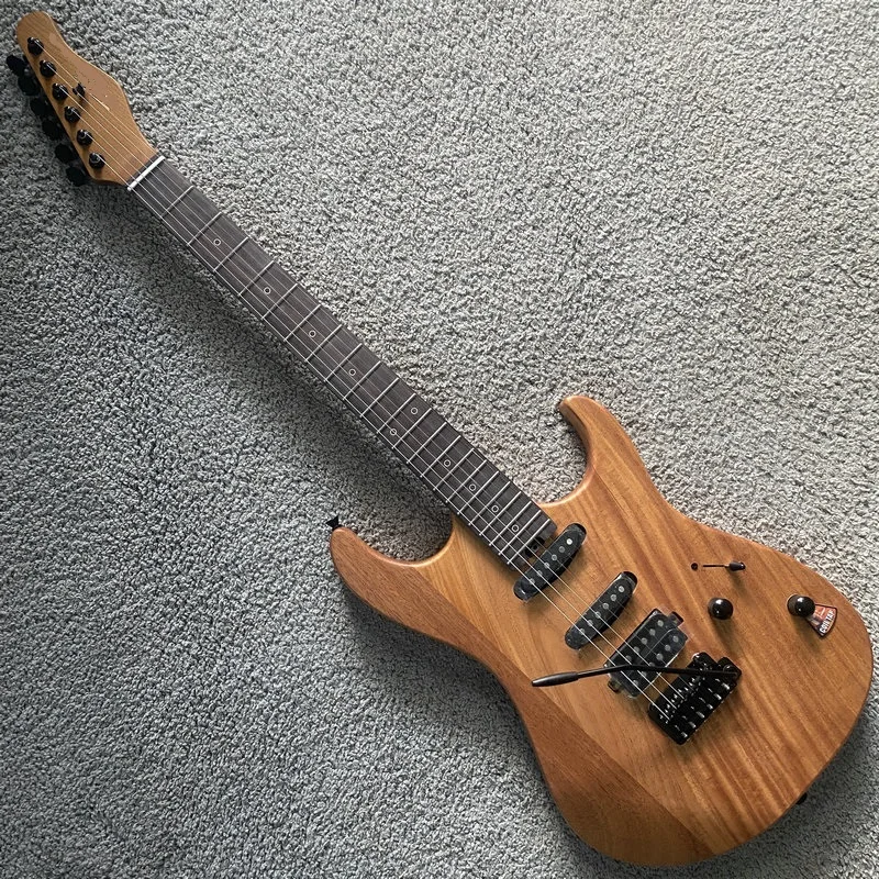 Solid Africa Mahogang Wood Roasted Maple Neck 22 Frets 2 Pivots Bridges with AiNico Pickups SSH New
Solid Africa Mahogang Wood Roasted Maple Neck 22 Frets 2 Pivots Bridges with AiNico Pickups SSH New