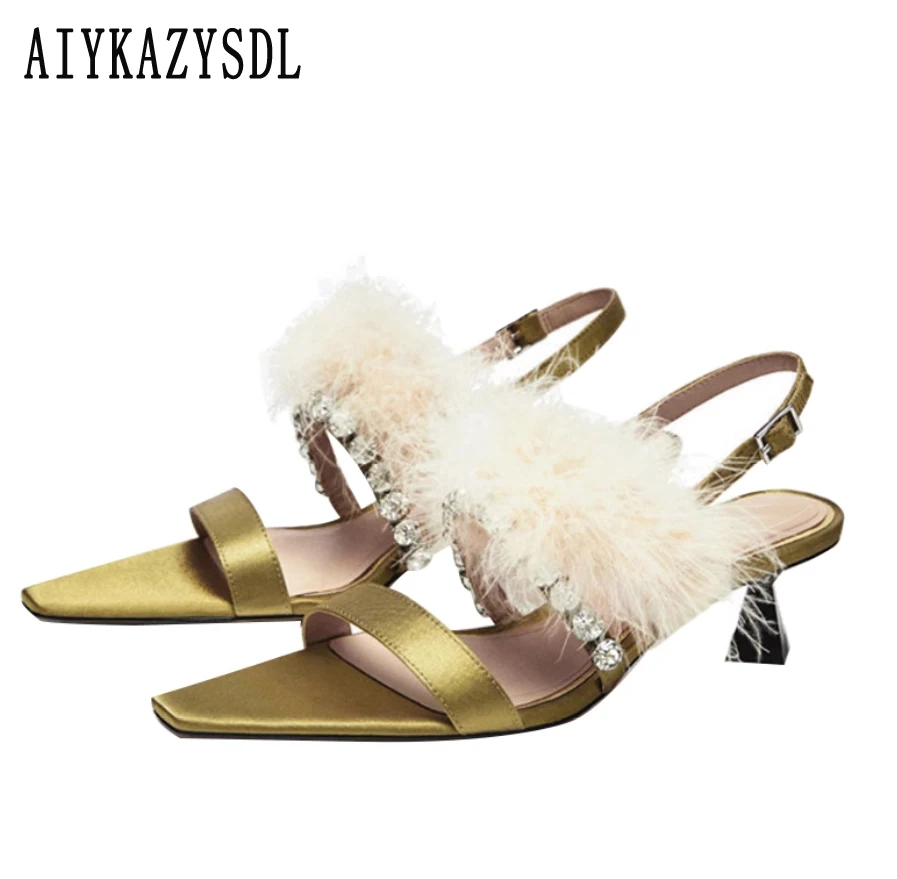 AIYKAZYSDL атласные туфли-лодочки с кристаллами, женские сандалии из мягкого меха с мехом и перьями, шлепанцы, туфли-лодочки на низком каблуке, женская модная офисная женская обувь
AIYKAZYSDL атласные туфли-лодочки с кристаллами, женские сандалии из мягкого меха с мехом и перьями, шлепанцы, туфли-лодочки на низком каблуке, женская модная офисная женская обувь
