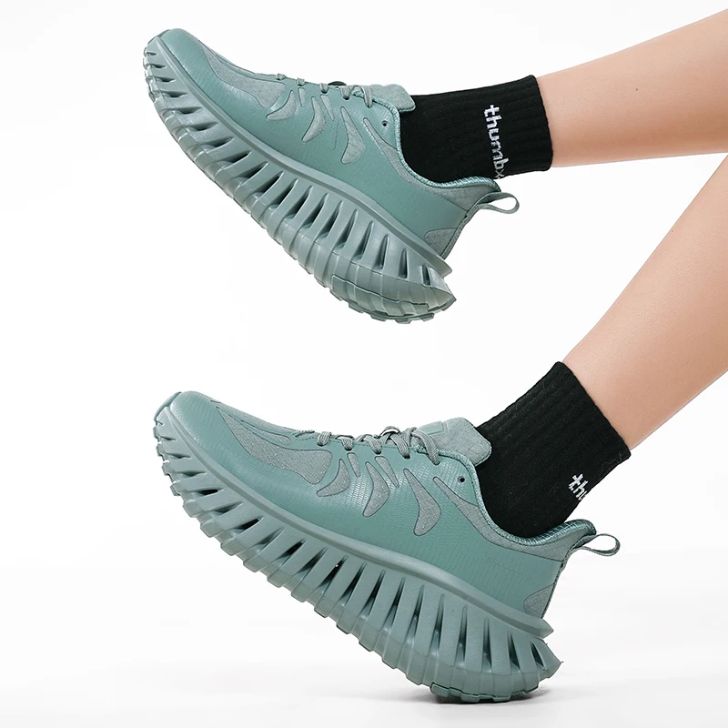 2025 Spring New Lightweight Running Shoes, Sporty and Fashionable Youth Carbon Plate Running Shoes
2025 Spring New Lightweight Running Shoes, Sporty and Fashionable Youth Carbon Plate Running Shoes