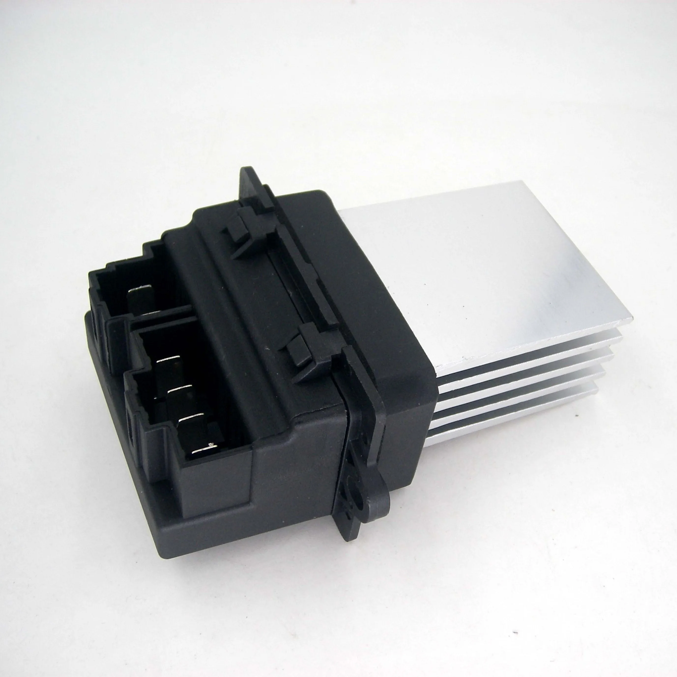 04885482AC 4885482AA 4885482AD RL885482AC 04885482AA Heater Blower Resistor For Chrysler Voyager Town Country Dodge JEEP
04885482AC 4885482AA 4885482AD RL885482AC 04885482AA Heater Blower Resistor For Chrysler Voyager Town Country Dodge JEEP