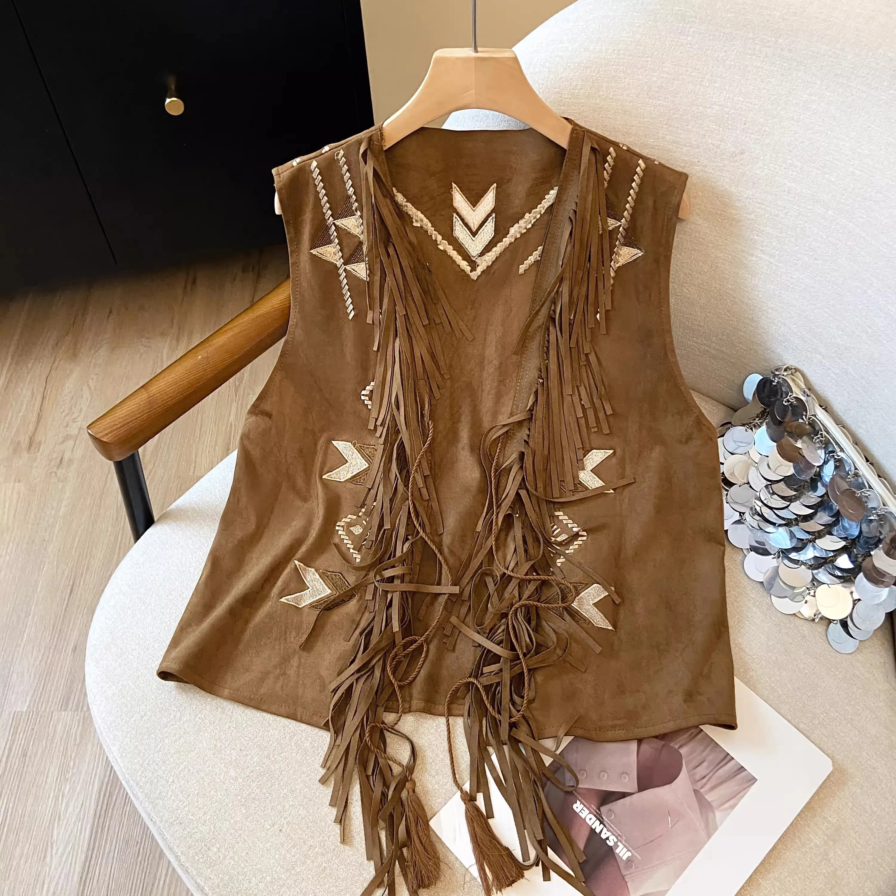 Suede Embroidered Fringe Vest Women's Outerwear Desert Prairie Sle Layering Jaet V-Ne Color Commute Faion
Suede Embroidered Fringe Vest Women's Outerwear Desert Prairie Sle Layering Jaet V-Ne Color Commute Faion
