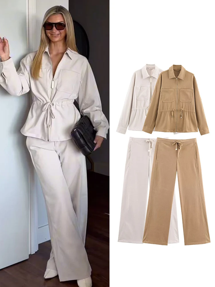 Новый повседневный комплект брюк для женщин, элегантная куртка на молнии с лацканами на шнуровке, топ, широкие брюки, костюм 2025, осенний комплект из 2 предметов
Новый повседневный комплект брюк для женщин, элегантная куртка на молнии с лацканами на шнуровке, топ, широкие брюки, костюм 2025, осенний комплект из 2 предметов