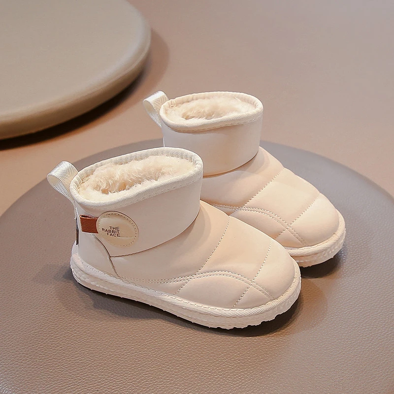 Children Casual Boots for Girls Boys 2025 Winter New Fashion Korean Style Soft Bottom Anti-slippery Versatile Keep Warm Shoes
Children Casual Boots for Girls Boys 2025 Winter New Fashion Korean Style Soft Bottom Anti-slippery Versatile Keep Warm Shoes