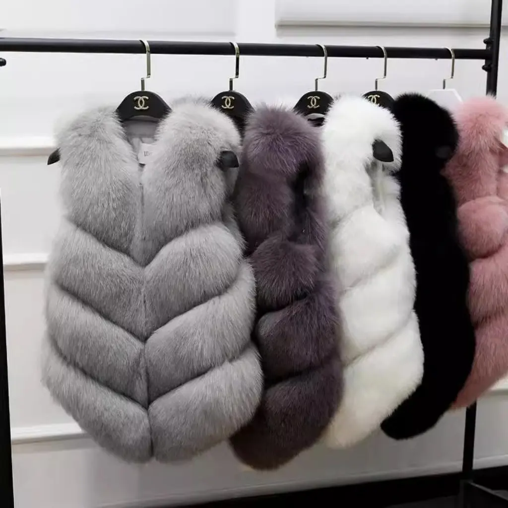 Women's Slimming Slim Imitation Fox Fur Vest Mid-Length Splicing Jacket Fashionable Outerwear for Ladies
Women's Slimming Slim Imitation Fox Fur Vest Mid-Length Splicing Jacket Fashionable Outerwear for Ladies