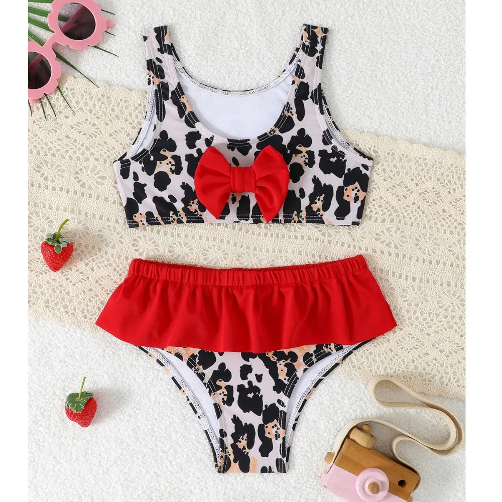 Cute Little Girls Two Pieces Leopard Print Bikini Young Kids Bow High Waist Swimsuit 4-7 Years Children's Bathing Suit Beachwear
Cute Little Girls Two Pieces Leopard Print Bikini Young Kids Bow High Waist Swimsuit 4-7 Years Children's Bathing Suit Beachwear