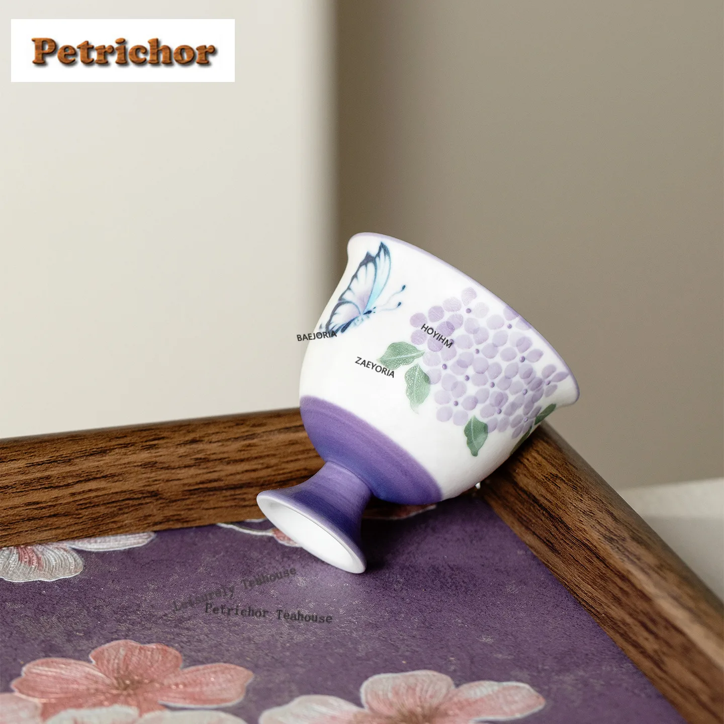 40ml Hand-painted Hydrangea Butterfly Teacup Retro Tea Bowl Set Of Cups Tea-tasting Personal Cup Jianzhan Master Cups Drinkware
40ml Hand-painted Hydrangea Butterfly Teacup Retro Tea Bowl Set Of Cups Tea-tasting Personal Cup Jianzhan Master Cups Drinkware