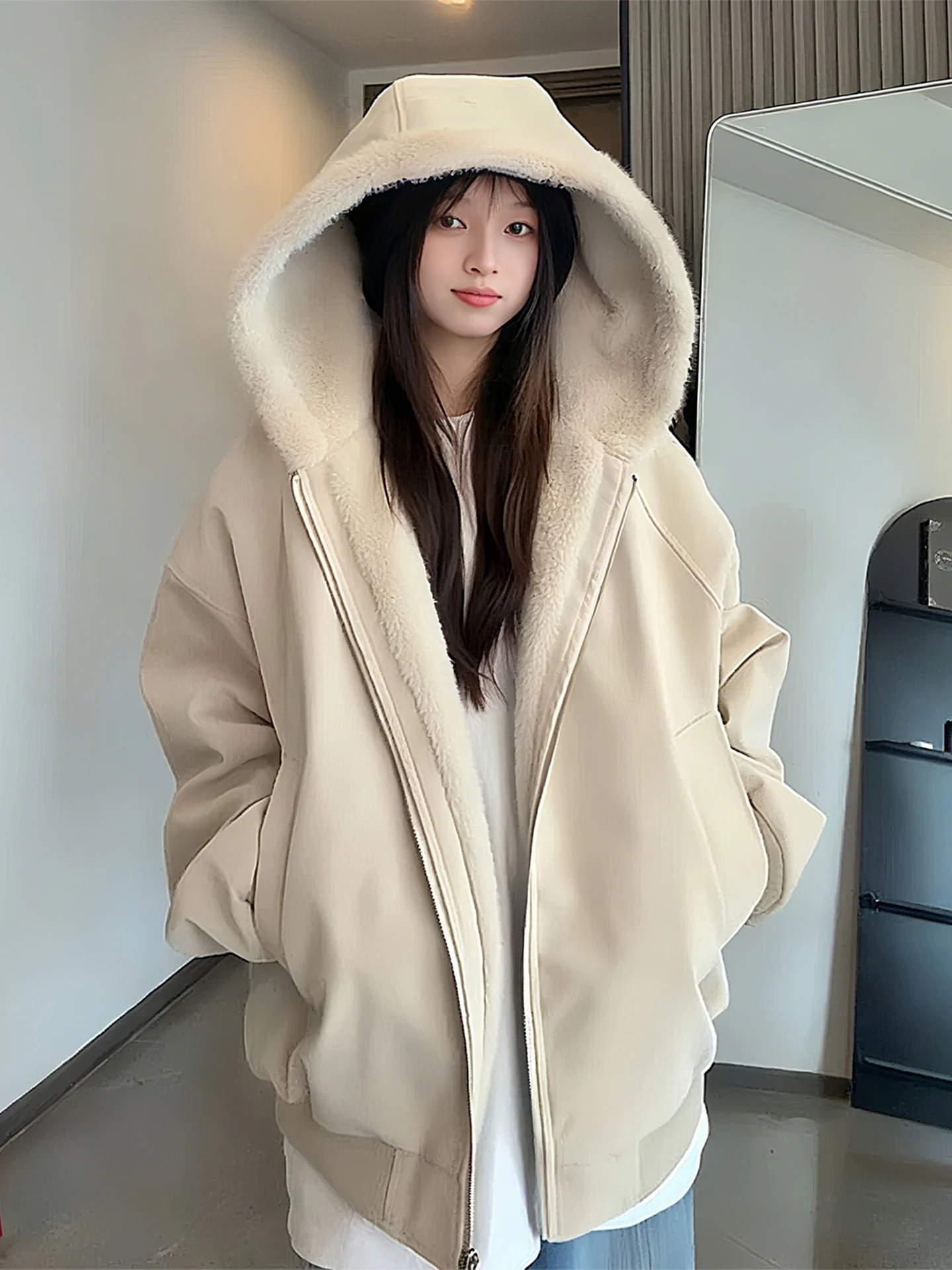 American Sle Hooded PU Leather Jaet Cotton Coat Lamb Velvet Thiened Fur Collar Men Women Sle Winter Coat Youth Faion
American Sle Hooded PU Leather Jaet Cotton Coat Lamb Velvet Thiened Fur Collar Men Women Sle Winter Coat Youth Faion