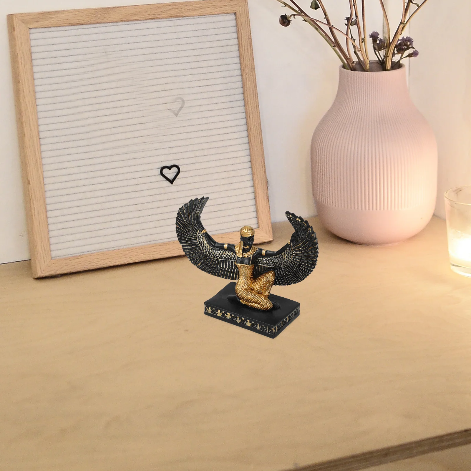 Resin Statue Home Decor Office Desktop Adornment Vintage Sculpture Craft for Living Room Shelf Display
Resin Statue Home Decor Office Desktop Adornment Vintage Sculpture Craft for Living Room Shelf Display