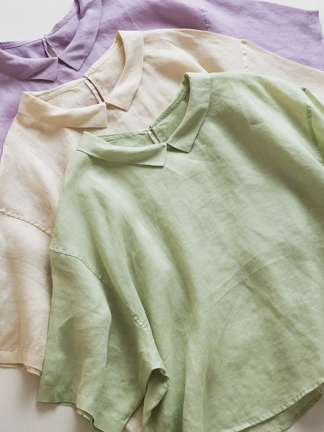 Dave&di Lightweight And Transparent Wide Version Lapel Cover With Shoulder Down Loose Short Sleeved Shirt Top
Dave&di Lightweight And Transparent Wide Version Lapel Cover With Shoulder Down Loose Short Sleeved Shirt Top