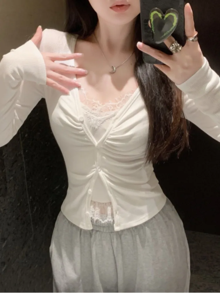 Pure Desire Lace Strap Vest Layered Long Sleeve V-Neck Women's Sexy T-Shirt Base Shirt Korean Style Commute Winter Fashion
Pure Desire Lace Strap Vest Layered Long Sleeve V-Neck Women's Sexy T-Shirt Base Shirt Korean Style Commute Winter Fashion