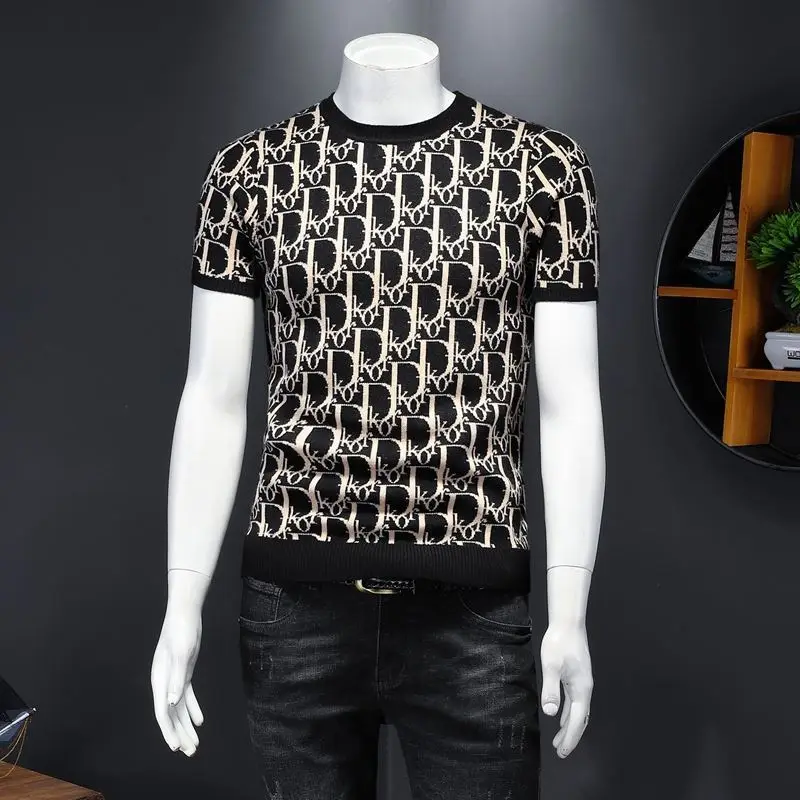 Spring season new men's jacquard letter short sleeved sweater trendy brand fashion short sleeved knitted plus size base sweater
Spring season new men's jacquard letter short sleeved sweater trendy brand fashion short sleeved knitted plus size base sweater