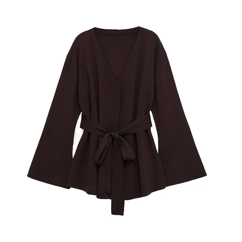 Осенняя новая женская модная простая и универсальная вязаная куртка с поясом
Осенняя новая женская модная простая и универсальная вязаная куртка с поясом