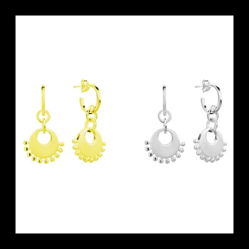 Versatile hollow polka dot fan stud earrings, versatile temperament
Versatile hollow polka dot fan stud earrings, versatile temperament