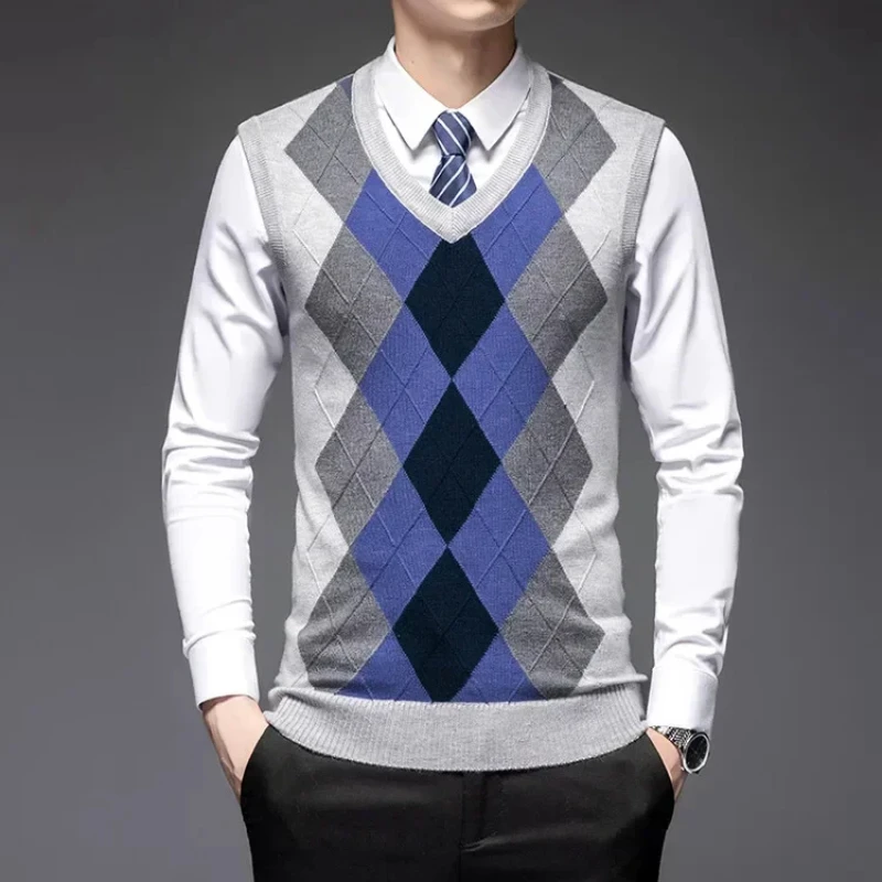New Men's Trendy Business Casual Pullover Wear Warm Sleeveless Wool Knitted Sweater Vest Tops
New Men's Trendy Business Casual Pullover Wear Warm Sleeveless Wool Knitted Sweater Vest Tops