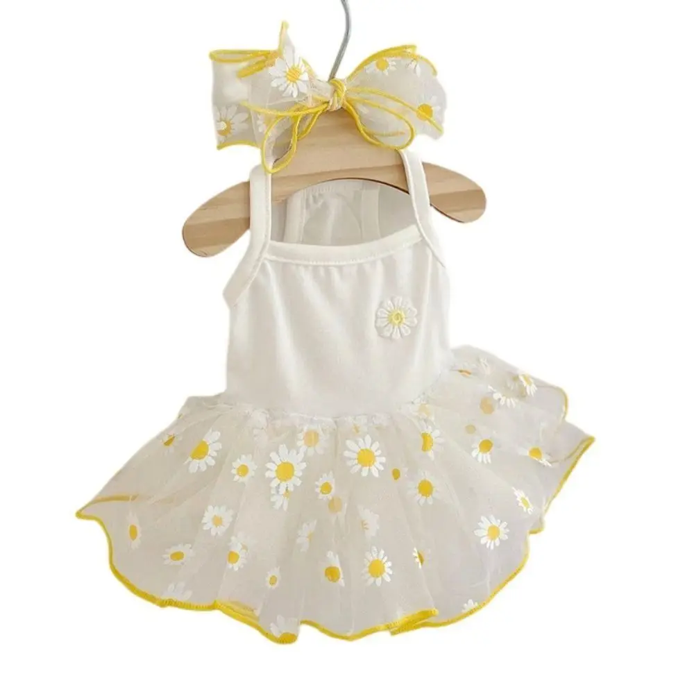 Sweet Skirts Cute Dog Dresses Sleeveless XS-XL Pet Clothes Princess Dress Strawberry Daisy Pattern Cat Skirts Summer
Sweet Skirts Cute Dog Dresses Sleeveless XS-XL Pet Clothes Princess Dress Strawberry Daisy Pattern Cat Skirts Summer