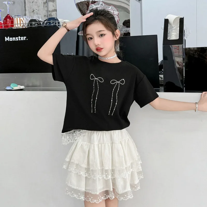 Baby Girls' Summer Clothing Set 2025 New Korean Style Pretty Sweet Summer Embroidery Set for Girls
Baby Girls' Summer Clothing Set 2025 New Korean Style Pretty Sweet Summer Embroidery Set for Girls