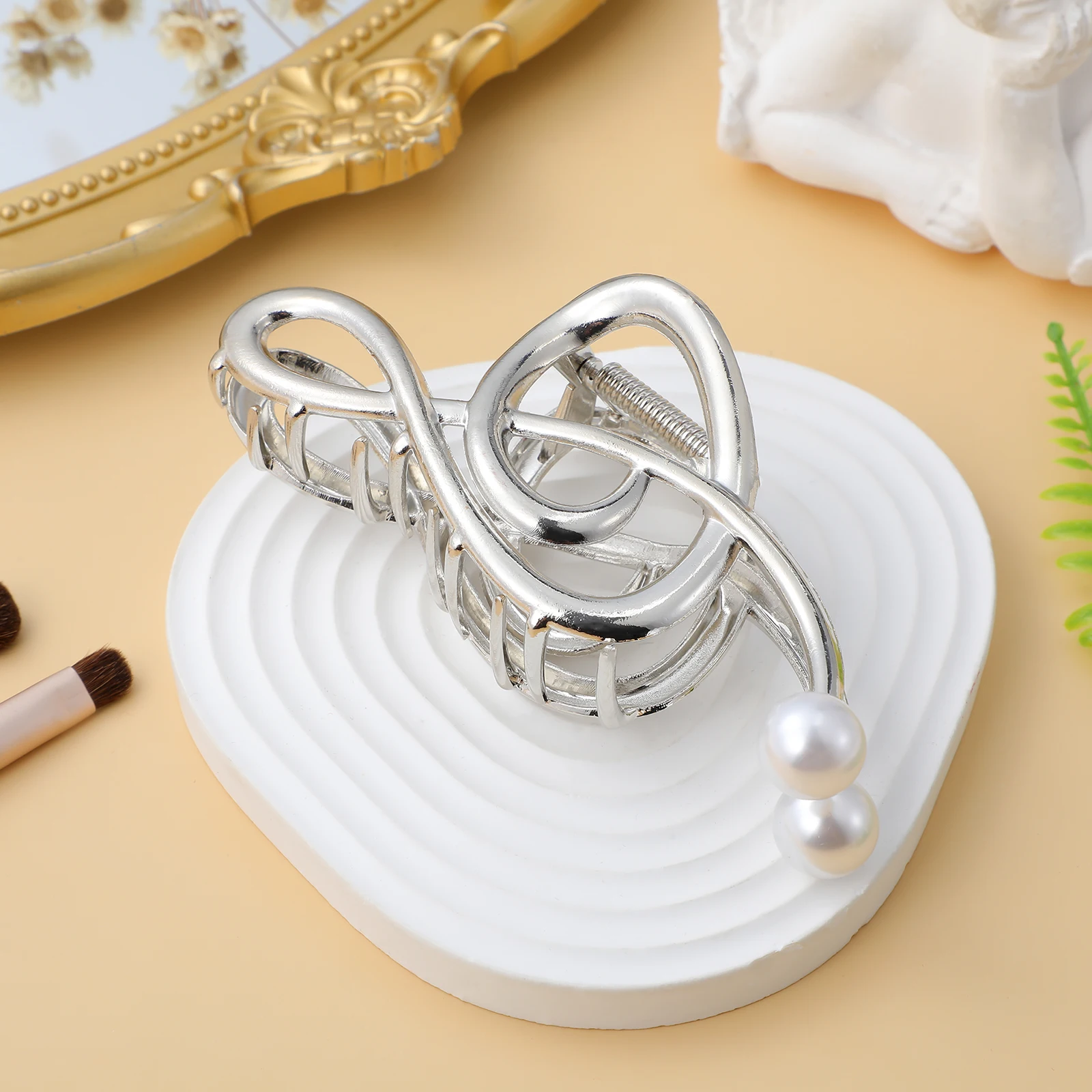 Music Note Claw Clip Large Decorative Claw Clip For Thick Long Claws For Thick Hair Styling Accessories 
Music Note Claw Clip Large Decorative Claw Clip For Thick Long Claws For Thick Hair Styling Accessories