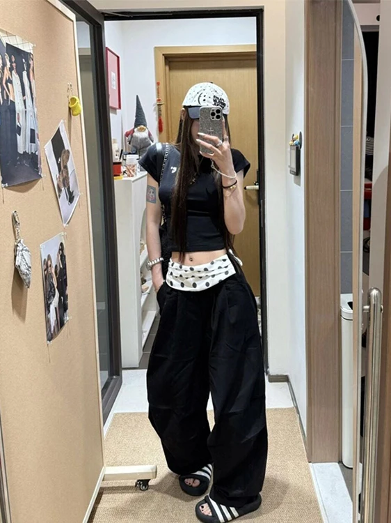 Retro American Spotted Wide Leg Pants Women's Loose Dancing Trousers Asymmetrical Design Polka Dot Patchwork Flip Waist
Retro American Spotted Wide Leg Pants Women's Loose Dancing Trousers Asymmetrical Design Polka Dot Patchwork Flip Waist