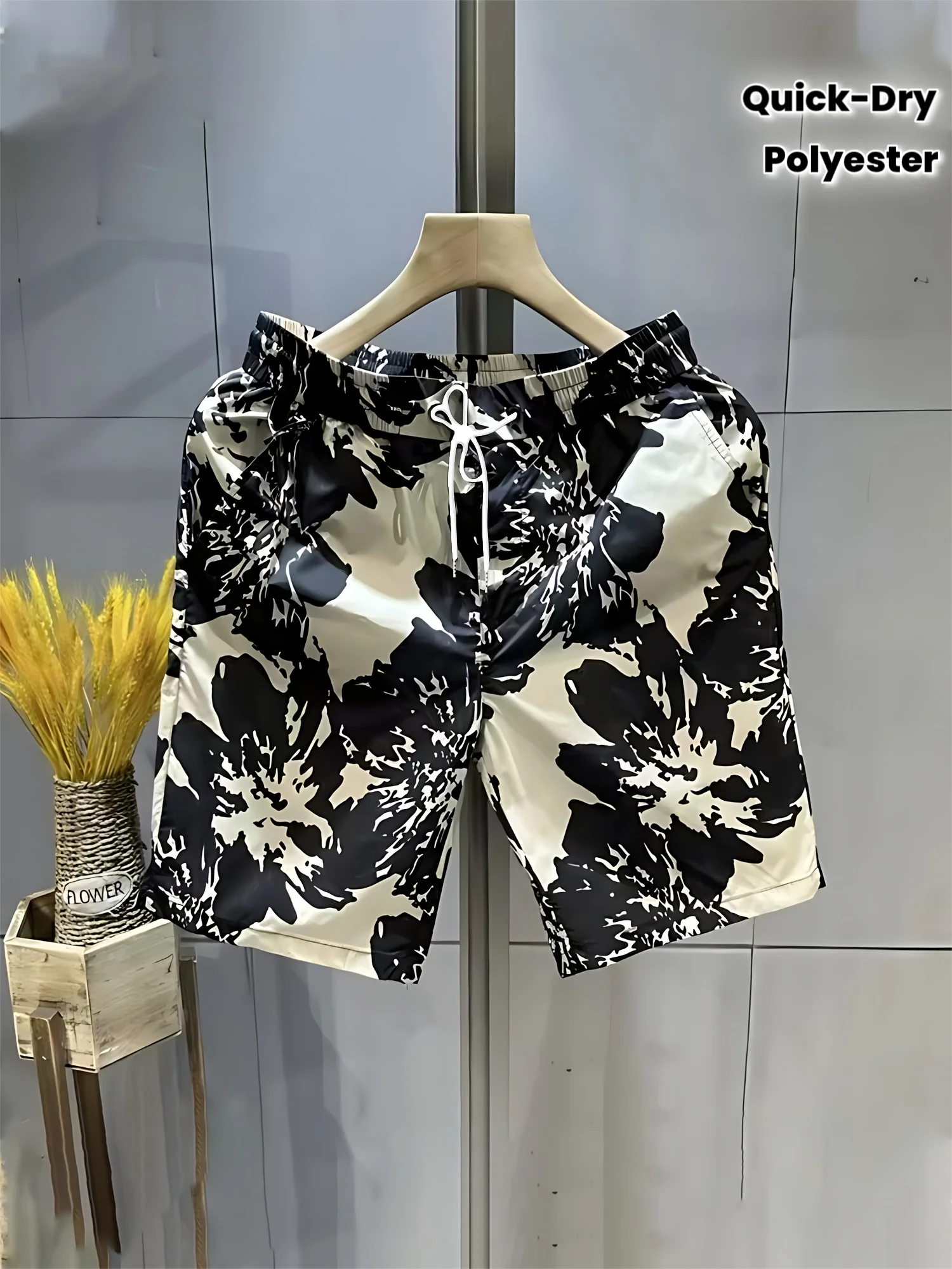 Mens Black Big Floral Cream Base Print Quick Dry Board Shorts Elastic Drawstring Swim Trunks Summer Beach Casual Outfit
Mens Black Big Floral Cream Base Print Quick Dry Board Shorts Elastic Drawstring Swim Trunks Summer Beach Casual Outfit