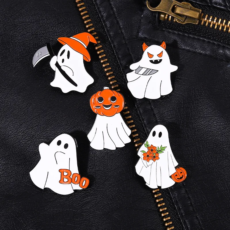 Halloween pumpkin ghost alloy Enamel Pins Cartoon anime drip oil brooch Clothing Accessories Witch Jewelry Halloween Gifts
Halloween pumpkin ghost alloy Enamel Pins Cartoon anime drip oil brooch Clothing Accessories Witch Jewelry Halloween Gifts