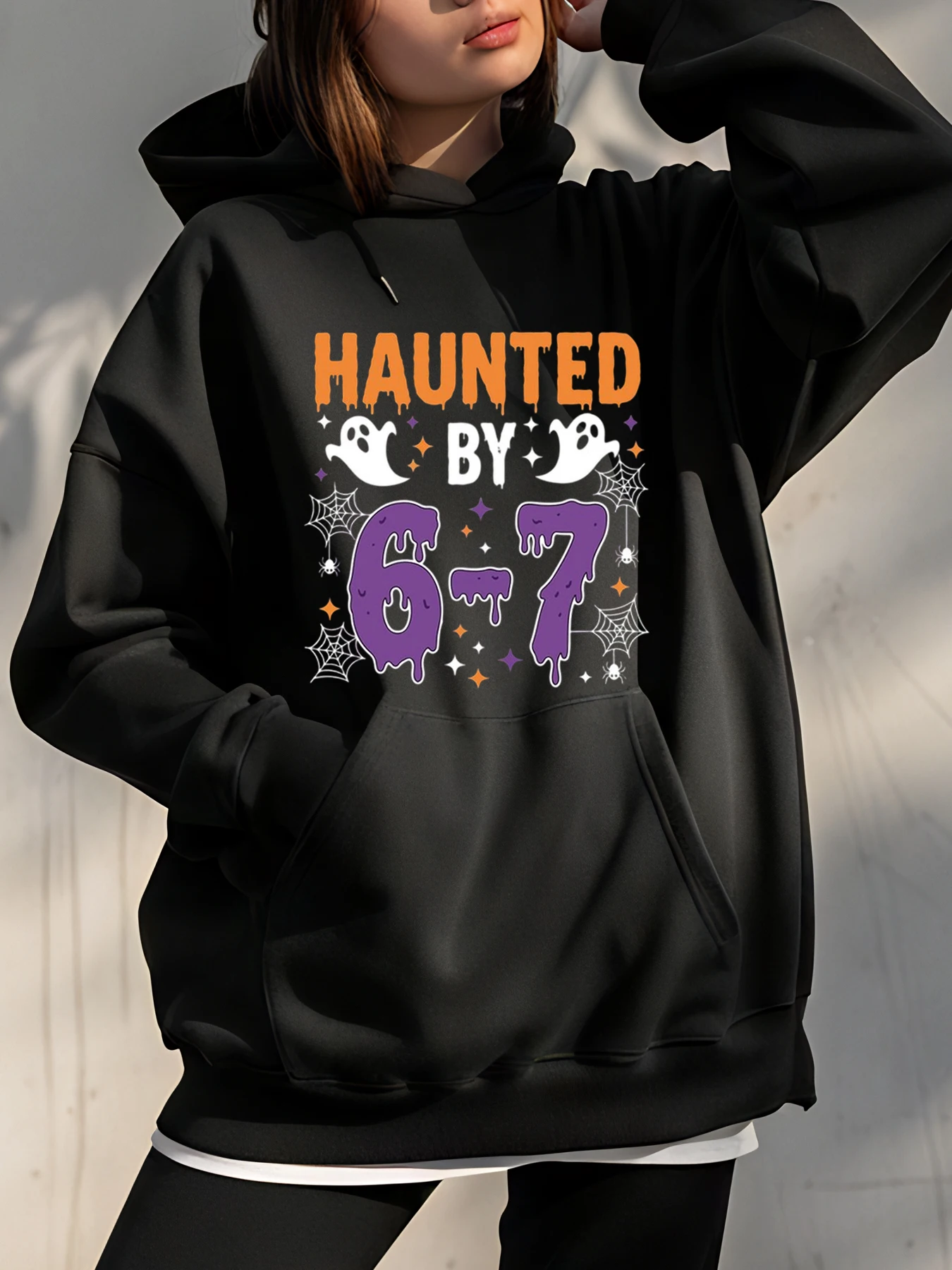Толстовка с капюшоном на Хэллоуин, призрак с привидениями до 6-7 лет, пуловер с длинными рукавами и принтом паутины, повседневная уличная одежда для женщин
Толстовка с капюшоном на Хэллоуин, призрак с привидениями до 6-7 лет, пуловер с длинными рукавами и принтом паутины, повседневная уличная одежда для женщин