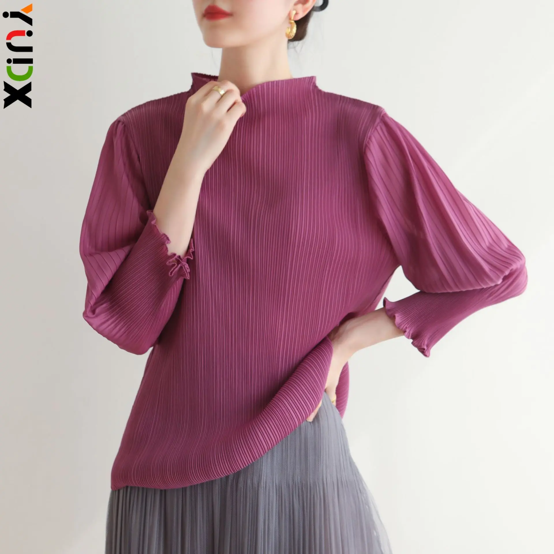 Miyake Pleated Casual Hundred High Quality Women's Tops Fashion Long Sleeve Half High Neck Design T-Shirt 2024 Early Spring New
Miyake Pleated Casual Hundred High Quality Women's Tops Fashion Long Sleeve Half High Neck Design T-Shirt 2024 Early Spring New