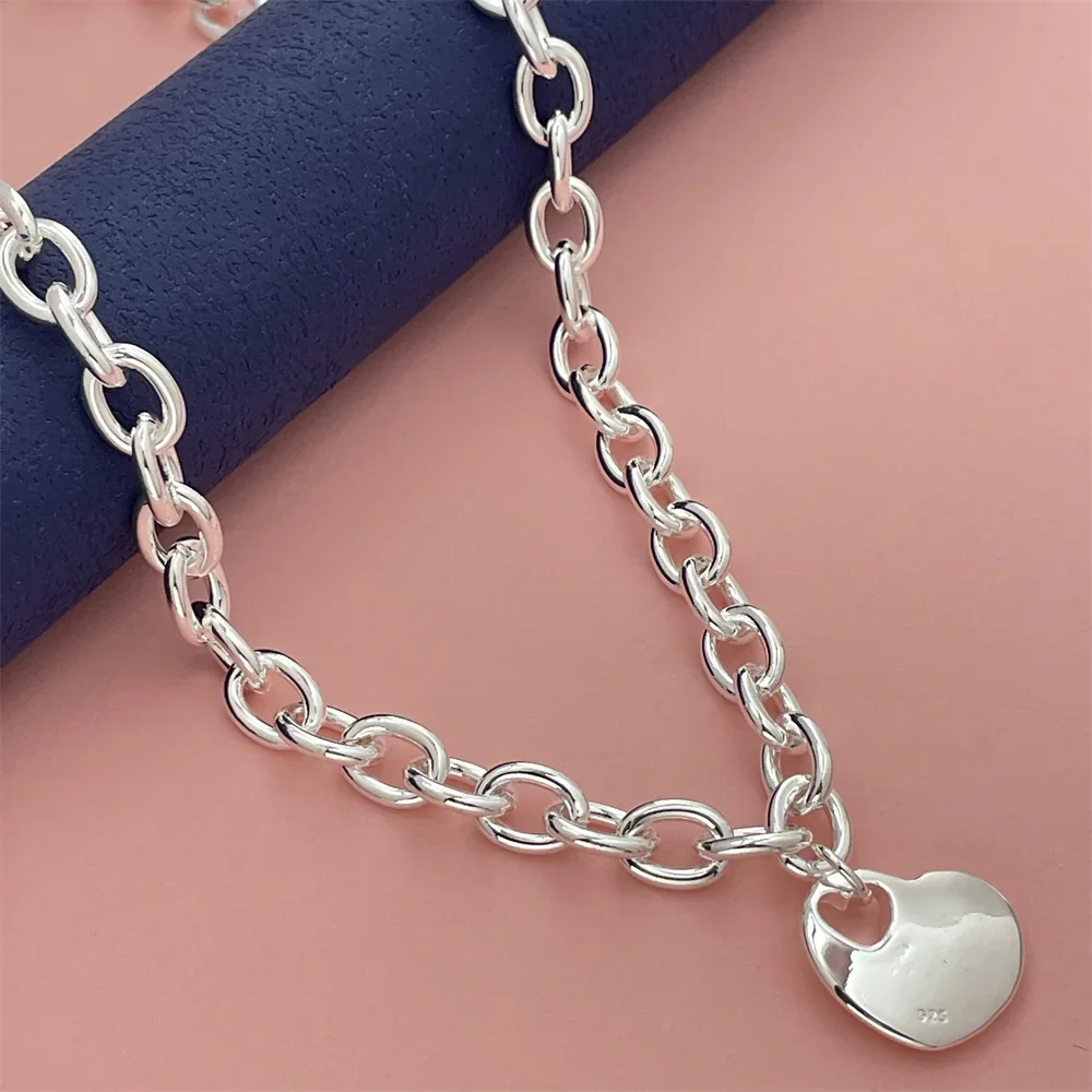 Hot selling 925 sterling silver jewelry, heart pendant thick necklace with lobster clasp, fashionable punk style
Hot selling 925 sterling silver jewelry, heart pendant thick necklace with lobster clasp, fashionable punk style