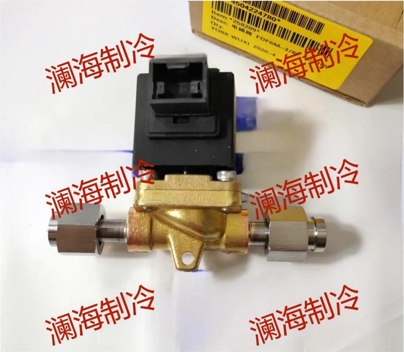 New central air conditioning repair parts 025-35150-001 solenoid valve FDF6M-3-8F 110V
New central air conditioning repair parts 025-35150-001 solenoid valve FDF6M-3-8F 110V