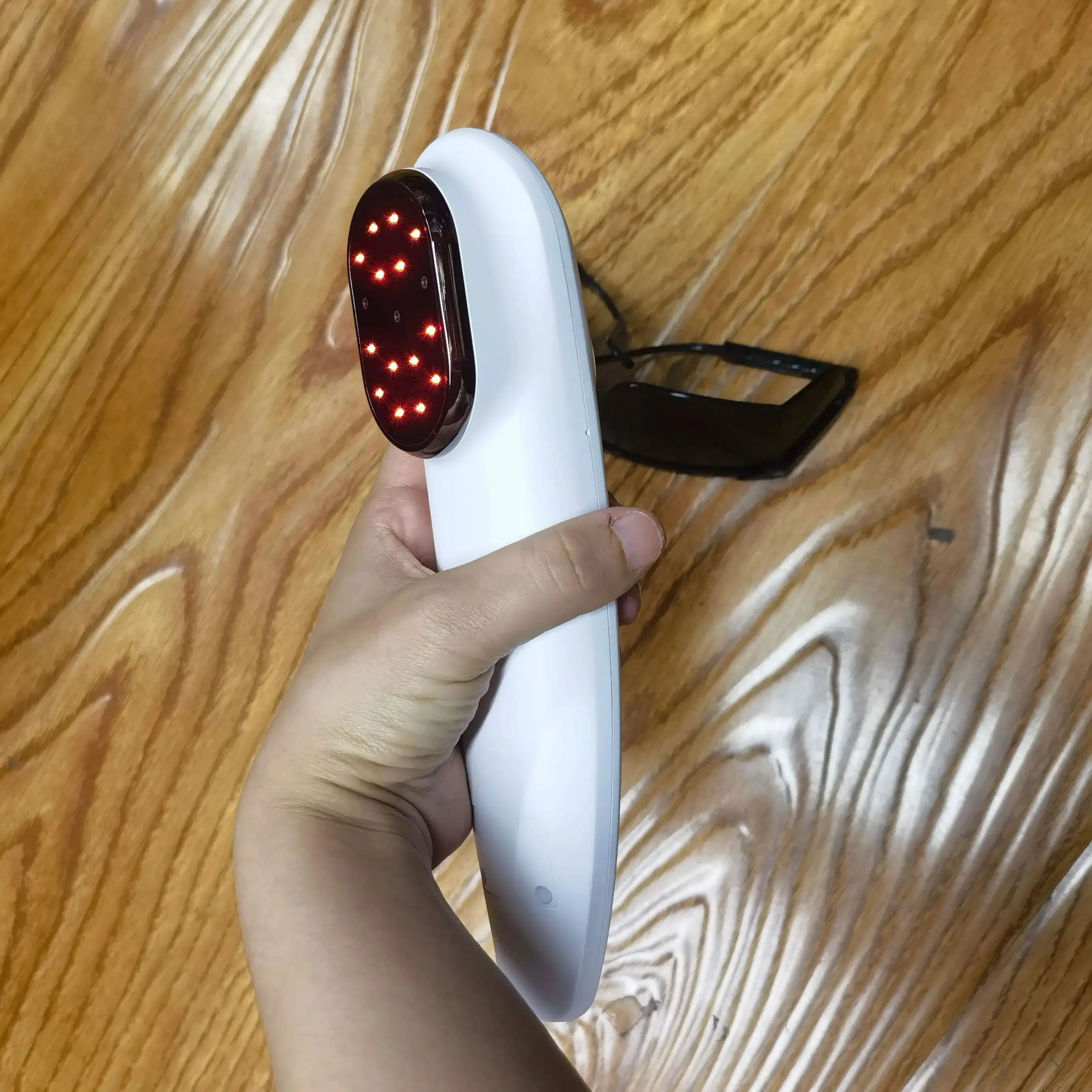 HLKGO MLS Ветеринарная лазерная эффективная неинвазивная терапия для собак, кошек, лошадей, облегчения боли
HLKGO MLS Ветеринарная лазерная эффективная неинвазивная терапия для собак, кошек, лошадей, облегчения боли