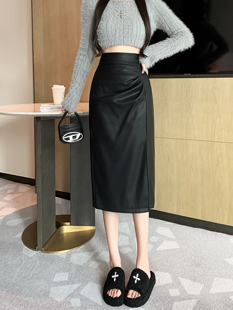 Модная женская плиссированная юбка с высокой талией, новая весенняя коллекция, кожаная юбка-карандаш с запахом, повседневная, элегантная
Модная женская плиссированная юбка с высокой талией, новая весенняя коллекция, кожаная юбка-карандаш с запахом, повседневная, элегантная