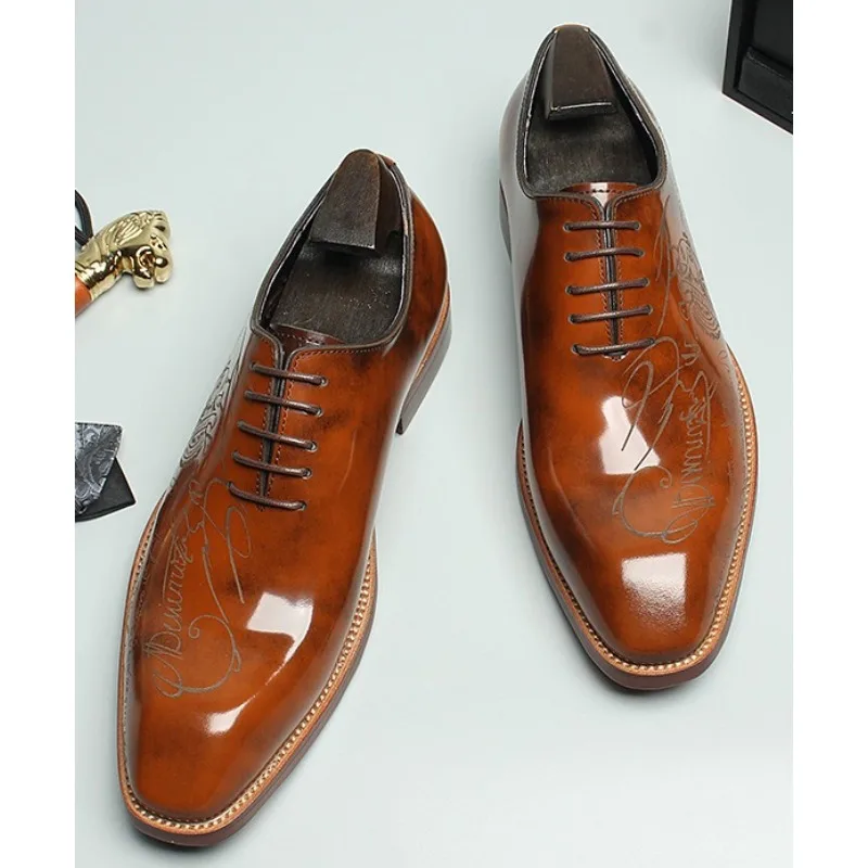 Autumn Business Leather Shoes For Men Lace Up Shiny Oxford Formal Shoes Fashion Pointed Toe
Autumn Business Leather Shoes For Men Lace Up Shiny Oxford Formal Shoes Fashion Pointed Toe