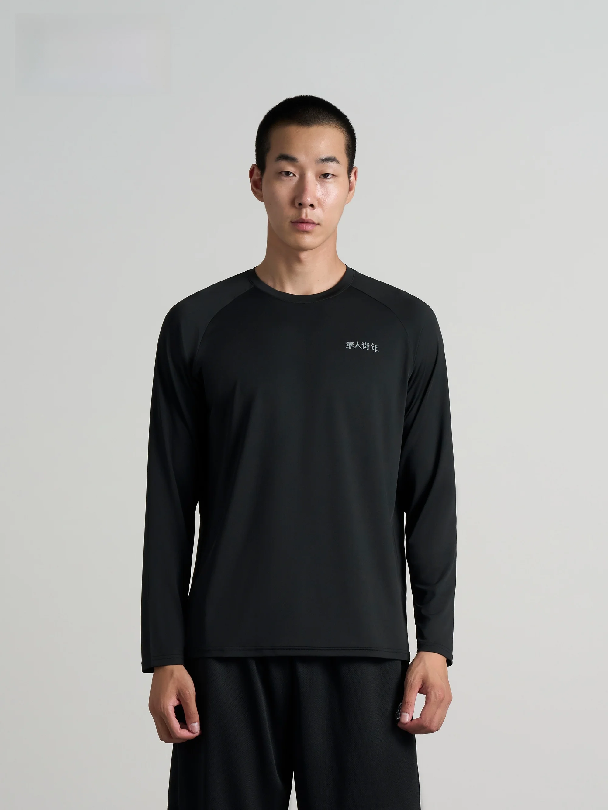 Мужская приталенная футболка для повседневной носки, фитнеса, бега и тренировок, дышащая, летняя, новая, из полиэстера и спандекса
Мужская приталенная футболка для повседневной носки, фитнеса, бега и тренировок, дышащая, летняя, новая, из полиэстера и спандекса